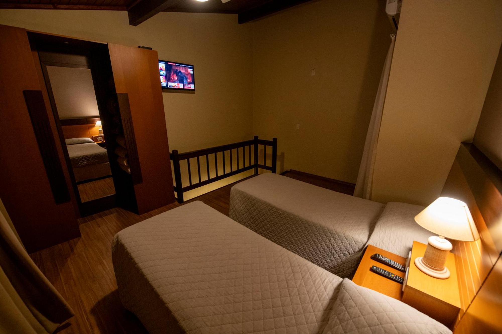 Hotel Serra Nevada كانيلا المظهر الخارجي الصورة