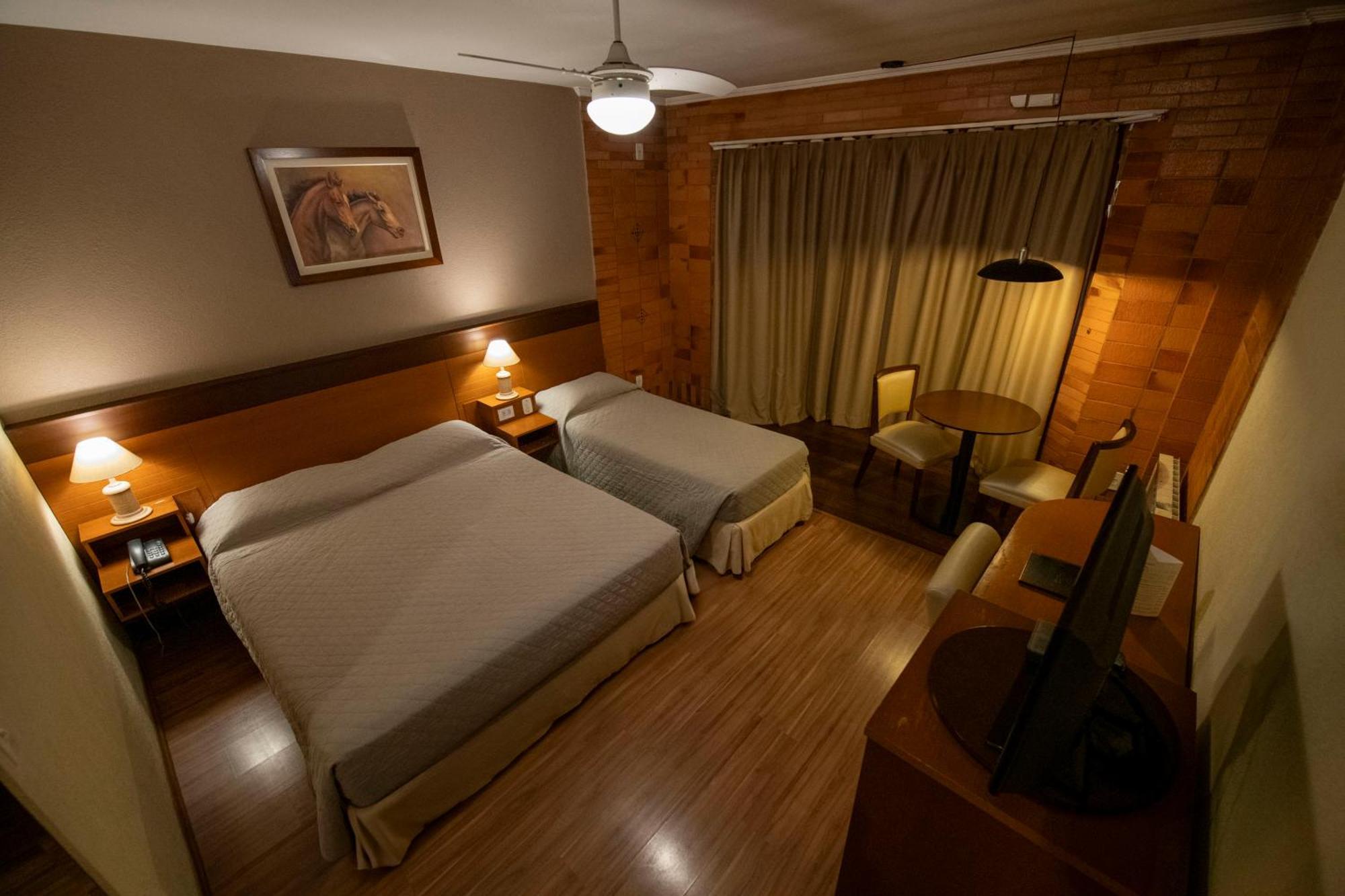 Hotel Serra Nevada كانيلا المظهر الخارجي الصورة