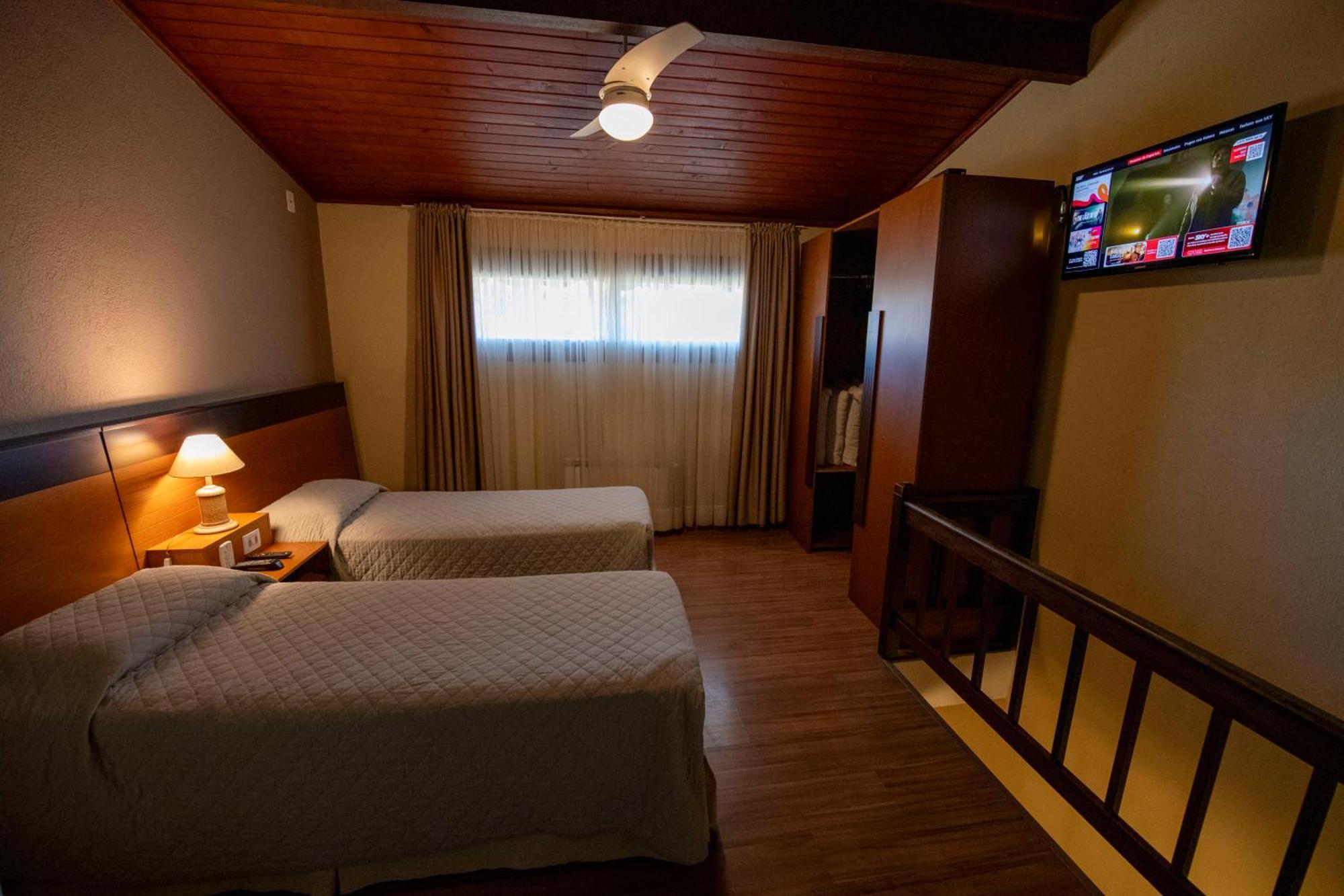 Hotel Serra Nevada كانيلا المظهر الخارجي الصورة