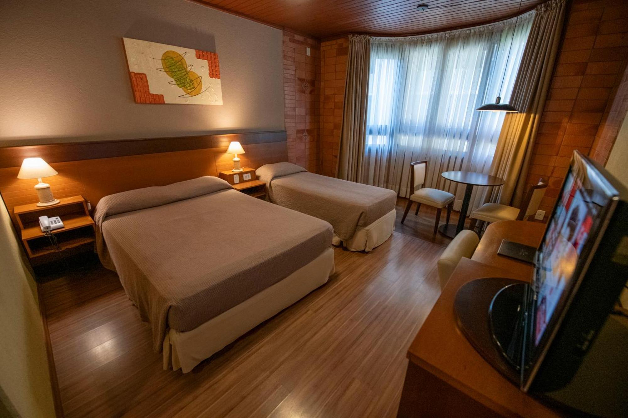 Hotel Serra Nevada كانيلا المظهر الخارجي الصورة